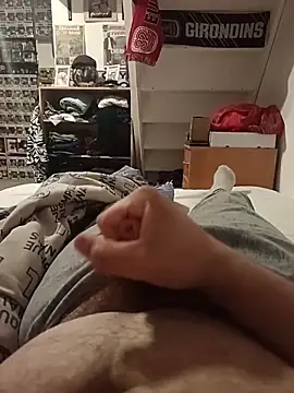 matlecoq2 online show from 03-10-26, 08:14