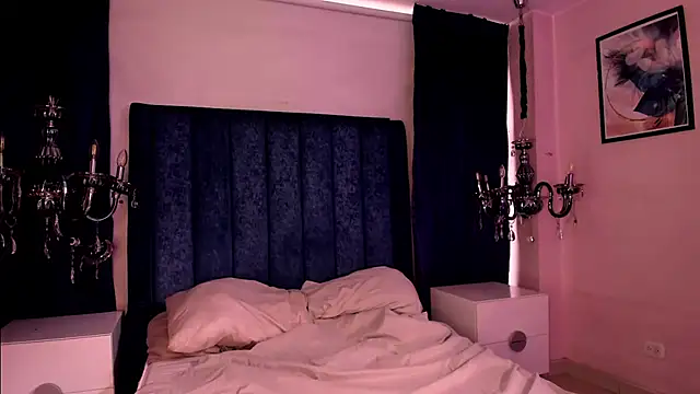 Anittatoro  online show from 11-20-25, 07:24