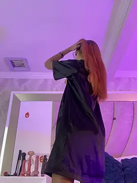 AnnahiBaker online show from 11-02-25, 04:42