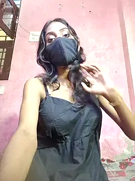 Snapshot of Riya_R24 chatting on 09-10-25, 06:24 Riya R24 online show from 09-10-25, 06:24