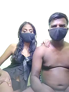 Snapshot of Riya_R24 chatting on 10-12-25, 09:41 Riya R24 online show from 10-12-25, 09:41