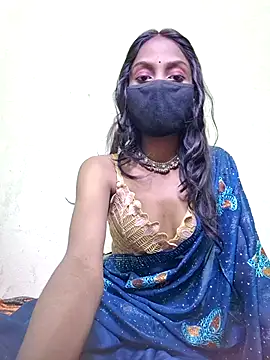 Snapshot of Riya_R24 chatting on 12-01-25, 05:29 Riya R24 online show from 12-01-25, 05:29