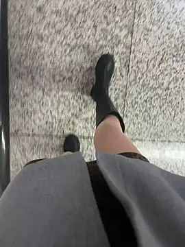 Snapshot of xiaoyuan01 chatting on 10-30-25, 03:41 xiaoyuan01 online show from 10-30-25, 03:41