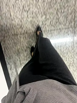 Snapshot of xiaoyuan01 chatting on 11-04-25, 03:38 xiaoyuan01 online show from 11-04-25, 03:38