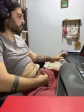 uto857 online show from 09-26-25, 03:27