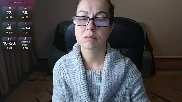 Snapshot of Ronda_Roni chatting on 01-09-26, 02:09 Ronda Roni online show from 01-09-26, 02:09