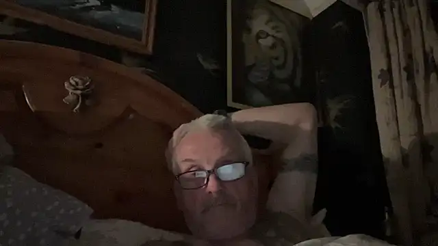 poggles online show from 04-30-26, 08:37