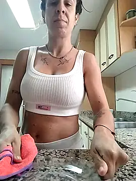 agustinalatina online show from 11-07-25, 08:25