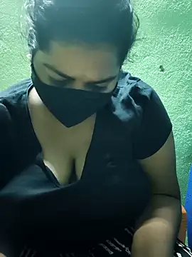 Snapshot of Liyaa_24 chatting on 02-02-26, 08:51 Liyaa 24 online show from 02-02-26, 08:51