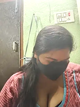 Snapshot of Liyaa_24 chatting on 03-03-26, 05:30 Liyaa 24 online show from 03-03-26, 05:30