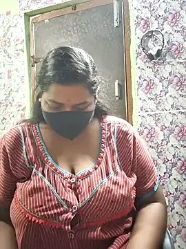 Liyaa 24 online show from 04-15-26, 05:31