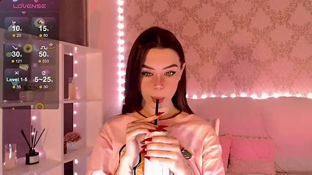 HolyMiax online show from 10-06-25, 03:37