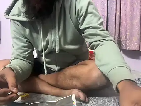 Matt6102 online show from 11-30-25, 05:06