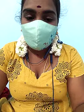 Snapshot of Tamil_riyalini12 chatting on 09-16-25, 02:51 Tamil riyalini12 online show from 09-16-25, 02:51