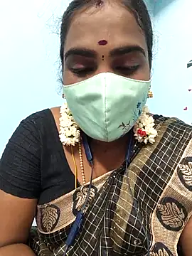 Snapshot of Tamil_riyalini12 chatting on 10-03-25, 05:32 Tamil riyalini12 online show from 10-03-25, 05:32