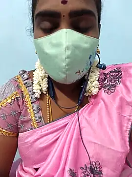 Snapshot of Tamil_riyalini12 chatting on 10-06-25, 02:25 Tamil riyalini12 online show from 10-06-25, 02:25