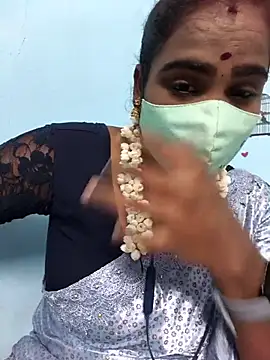 Snapshot of Tamil_riyalini12 chatting on 10-11-25, 05:44 Tamil riyalini12 online show from 10-11-25, 05:44