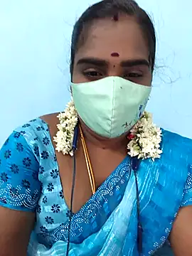 Snapshot of Tamil_riyalini12 chatting on 11-17-25, 04:57 Tamil riyalini12 online show from 11-17-25, 04:57