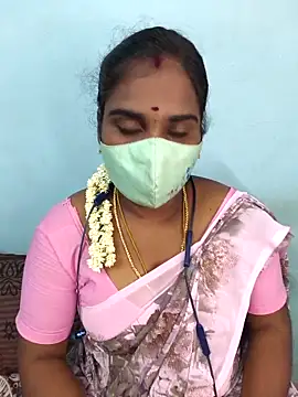 Snapshot of Tamil_riyalini12 chatting on 05-07-26, 05:40 Tamil riyalini12 online show from 05-07-26, 05:40