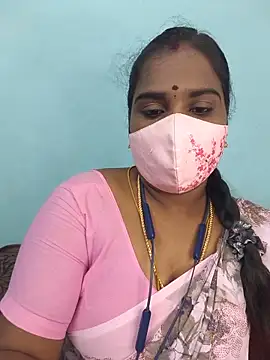 Snapshot of Tamil_riyalini12 chatting on 05-14-26, 06:37 Tamil riyalini12 online show from 05-14-26, 06:37