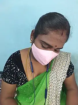 Snapshot of Tamil_riyalini12 chatting on 05-15-26, 06:42 Tamil riyalini12 online show from 05-15-26, 06:42
