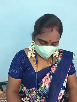 Snapshot of Tamil_riyalini12 chatting on 05-17-26, 06:26 Tamil riyalini12 online show from 05-17-26, 06:26