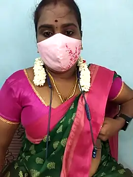 Snapshot of Tamil_riyalini12 chatting on 05-20-26, 06:14 Tamil riyalini12 online show from 05-20-26, 06:14
