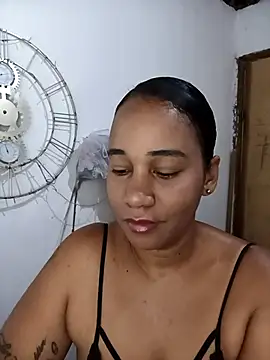 EbonyHorrny online show from 04-22-26, 12:28