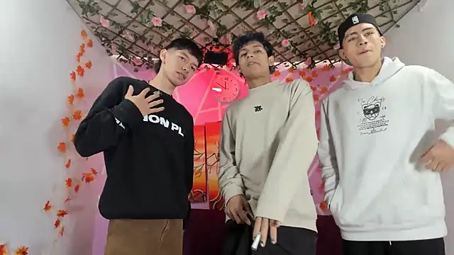 Bastian boyshot77 online show from 09-15-25, 02:06