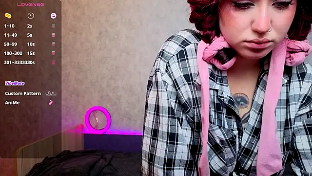 Mini Lady1 online show from 09-20-25, 08:59