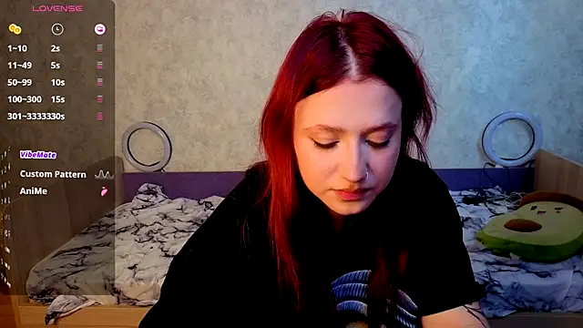 Mini Lady1 online show from 10-24-25, 07:16