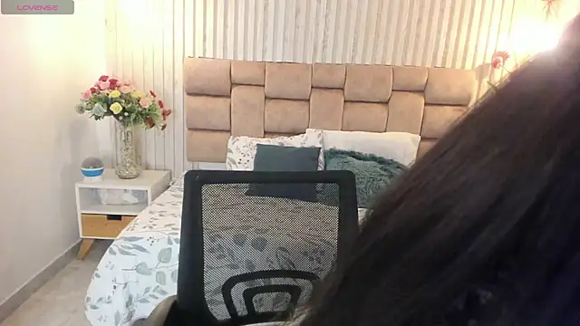 Gina25 online show from 09-11-25, 10:59