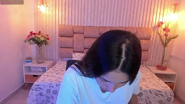 Gina25 online show from 09-16-25, 11:11