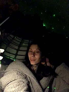 Snapshot of DarkAngelz1 chatting on 11-10-25, 01:15 DarkAngelz1 online show from 11-10-25, 01:15