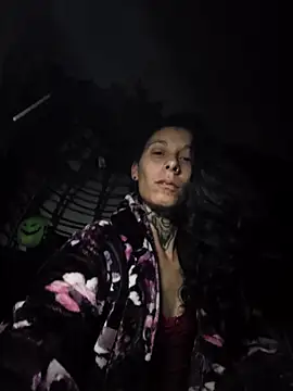 Snapshot of DarkAngelz1 chatting on 11-27-25, 01:29 DarkAngelz1 online show from 11-27-25, 01:29