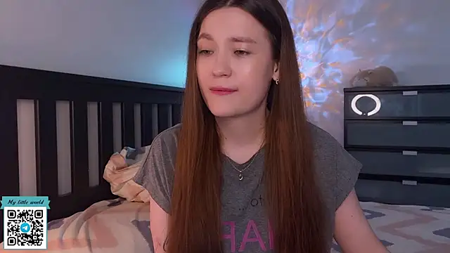 mia here online show from 09-10-25, 10:37