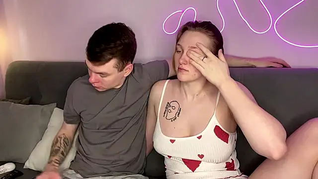 julielourens online show from 11-26-25, 07:20