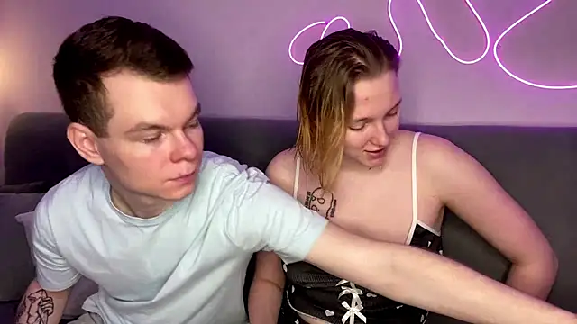 julielourens online show from 11-29-25, 08:17