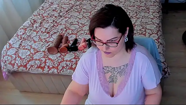Snapshot of Squirt_Kimm chatting on 05-01-26, 01:26 Squirt Kimm online show from 05-01-26, 01:26