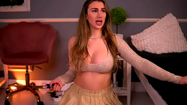 LucyxRios online show from 11-26-25, 10:00