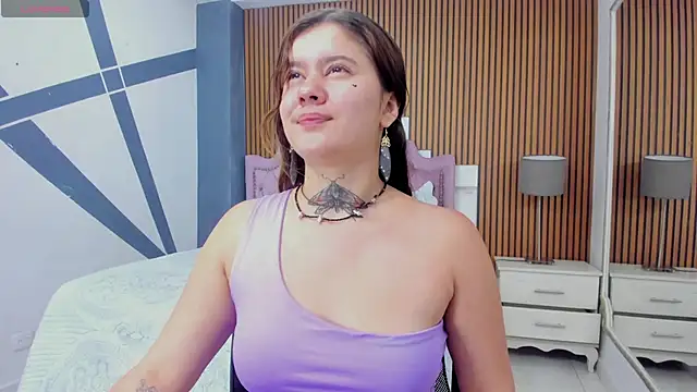 Snapshot of RosalineGrey chatting on 10-01-25, 05:24 RosalineGrey online show from 10-01-25, 05:24