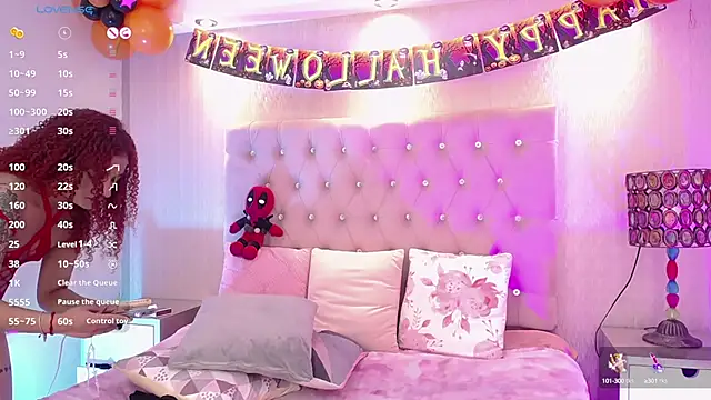 Snapshot of Dancer-Myluu chatting on 10-08-25, 11:13 Dancer-Myluu online show from 10-08-25, 11:13