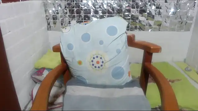 rose-crystal online show from 01-06-26, 11:07