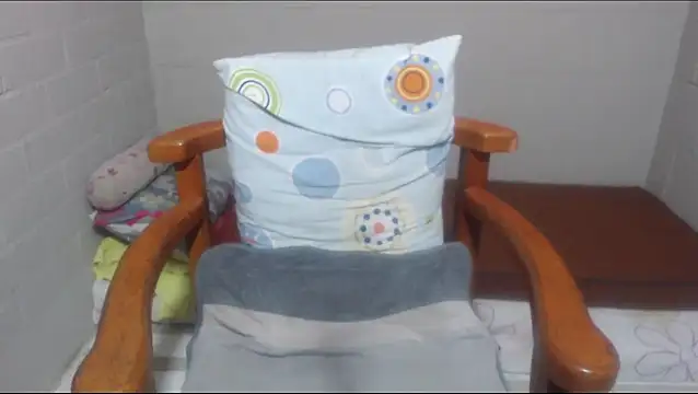 rose-crystal online show from 04-28-26, 12:20