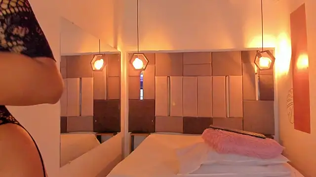 FreyrStone online show from 04-28-26, 05:40