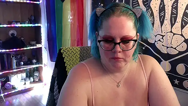 Kinky Witch online show from 11-19-25, 05:13