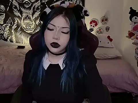 Snapshot of revenmiller_ chatting on 10-02-25, 02:13 revenmiller online show from 10-02-25, 02:13