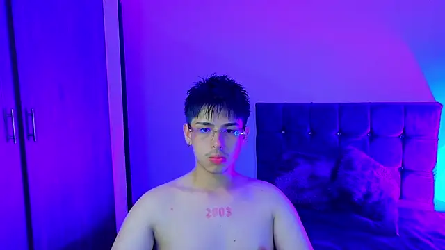 Snapshot of Maximo_Miller chatting on 09-11-25, 05:18 Maximo Miller online show from 09-11-25, 05:18