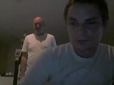 kenniiiyyy online show from 10-01-25, 09:43