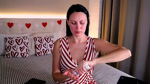 MonikaBelachi online show from 02-11-26, 05:45